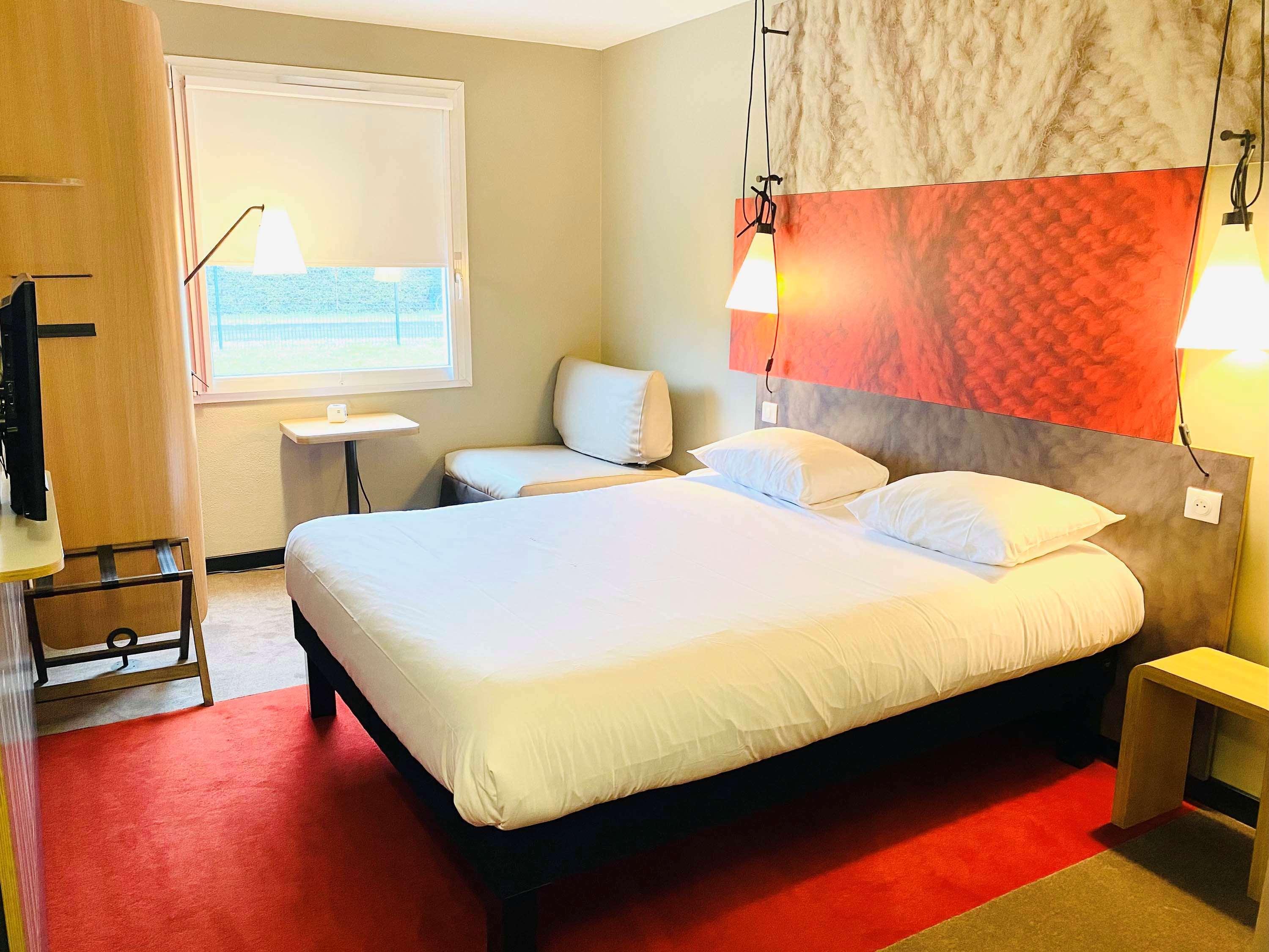 Ibis Budget Caen Porte De Bretagne Bretteville-sur-Odon ภายนอก รูปภาพ
