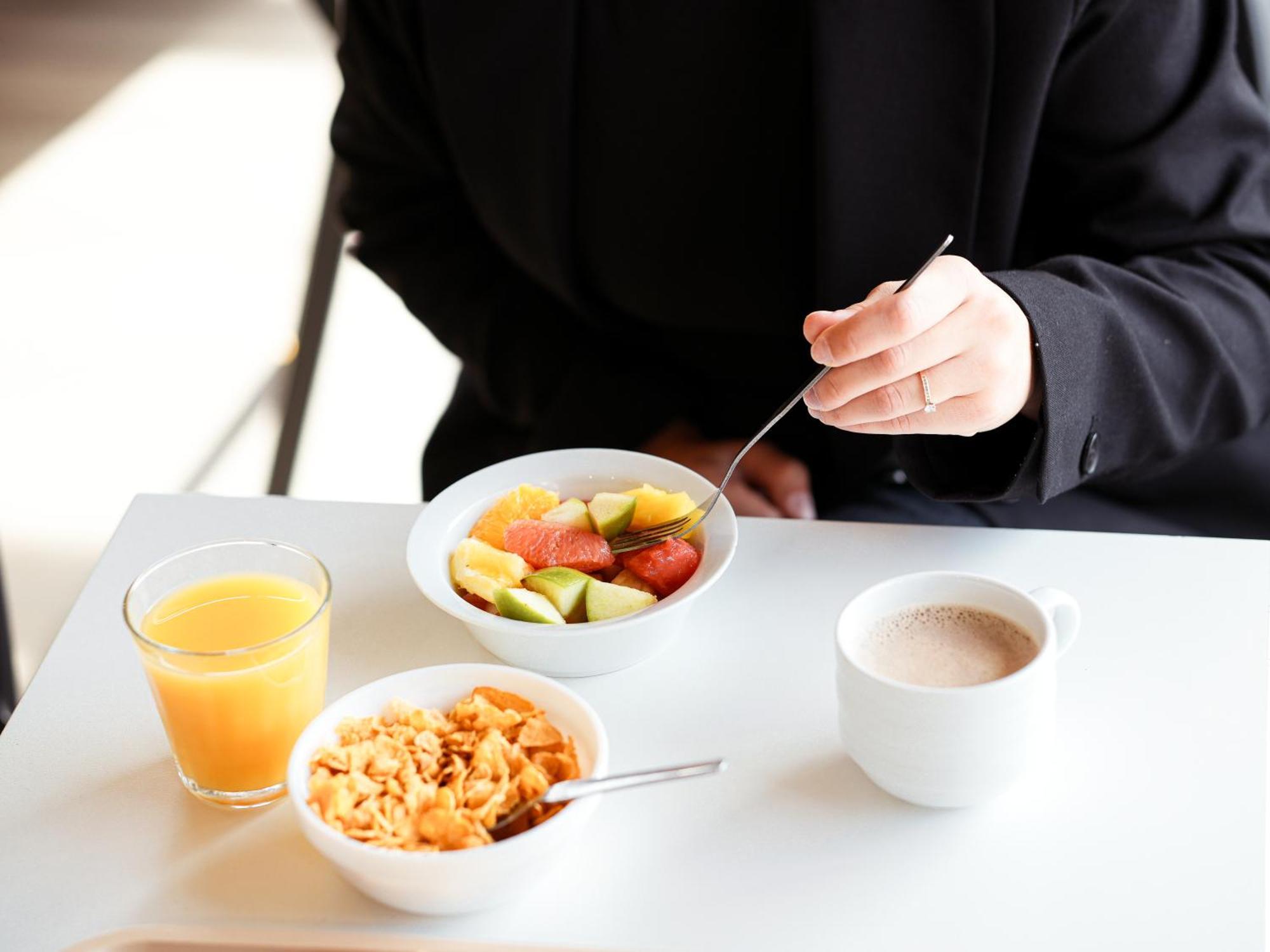 Ibis Budget Caen Porte De Bretagne Bretteville-sur-Odon ภายนอก รูปภาพ