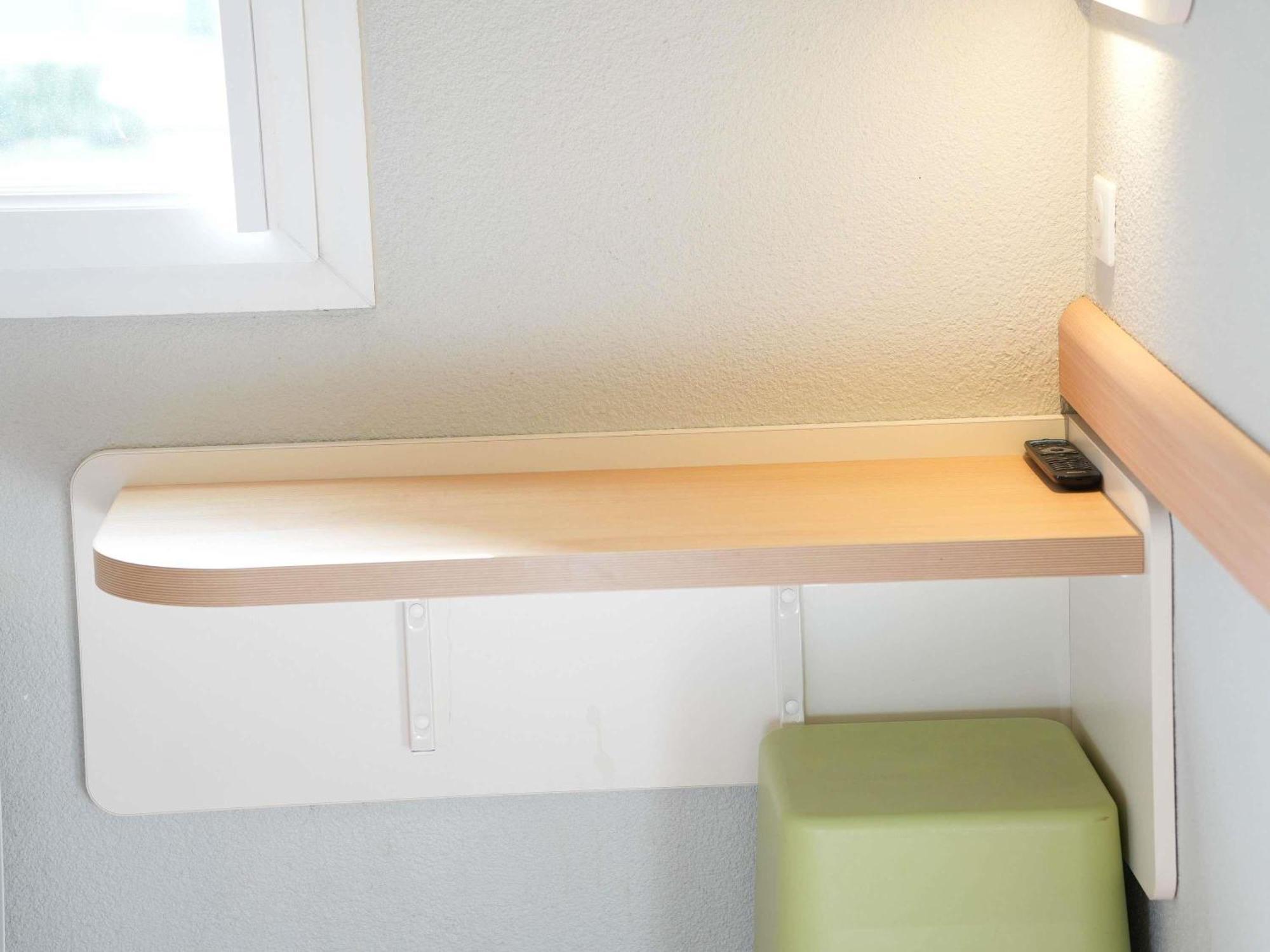 Ibis Budget Caen Porte De Bretagne Bretteville-sur-Odon ภายนอก รูปภาพ